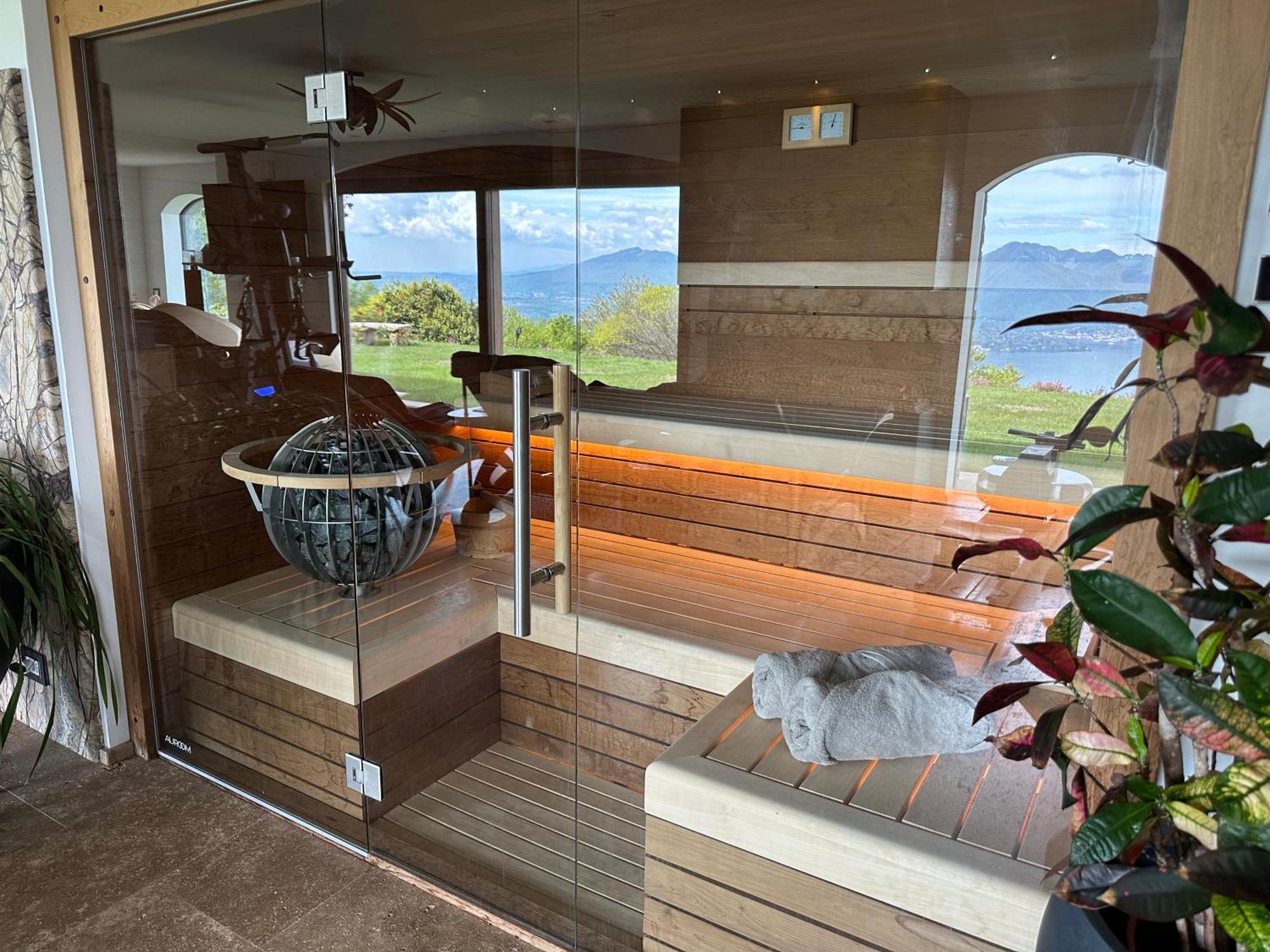 Private Luxury Spa & Silence Retreat With Spectacular View Over The Lake Maggiore Stresa Bagian luar foto