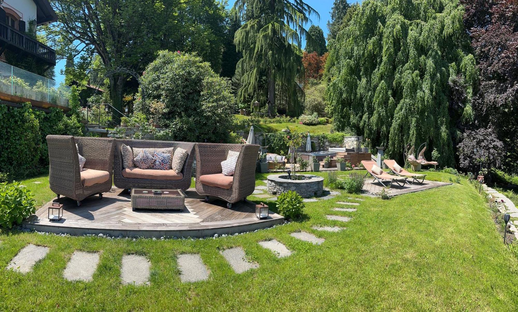 Private Luxury Spa & Silence Retreat With Spectacular View Over The Lake Maggiore Stresa Bagian luar foto