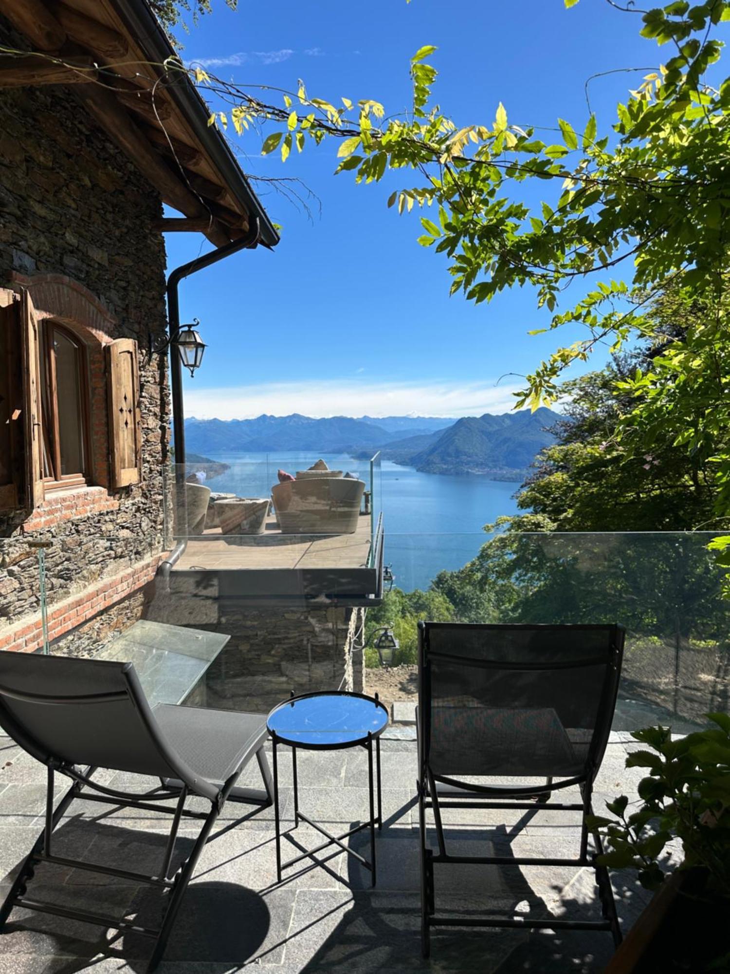 Private Luxury Spa & Silence Retreat With Spectacular View Over The Lake Maggiore Stresa Bagian luar foto